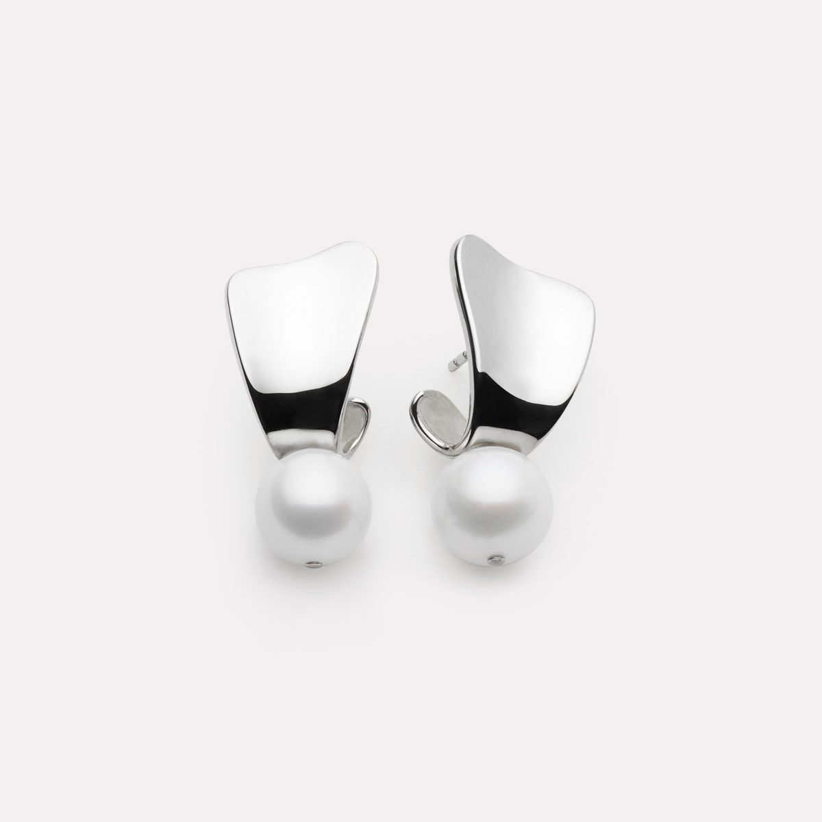 NAJO Sunbeam Pearl Earrings - Image 1