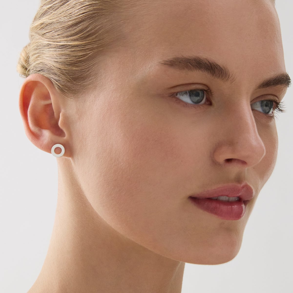 NAJO Sola Stud Earrings - Image 2