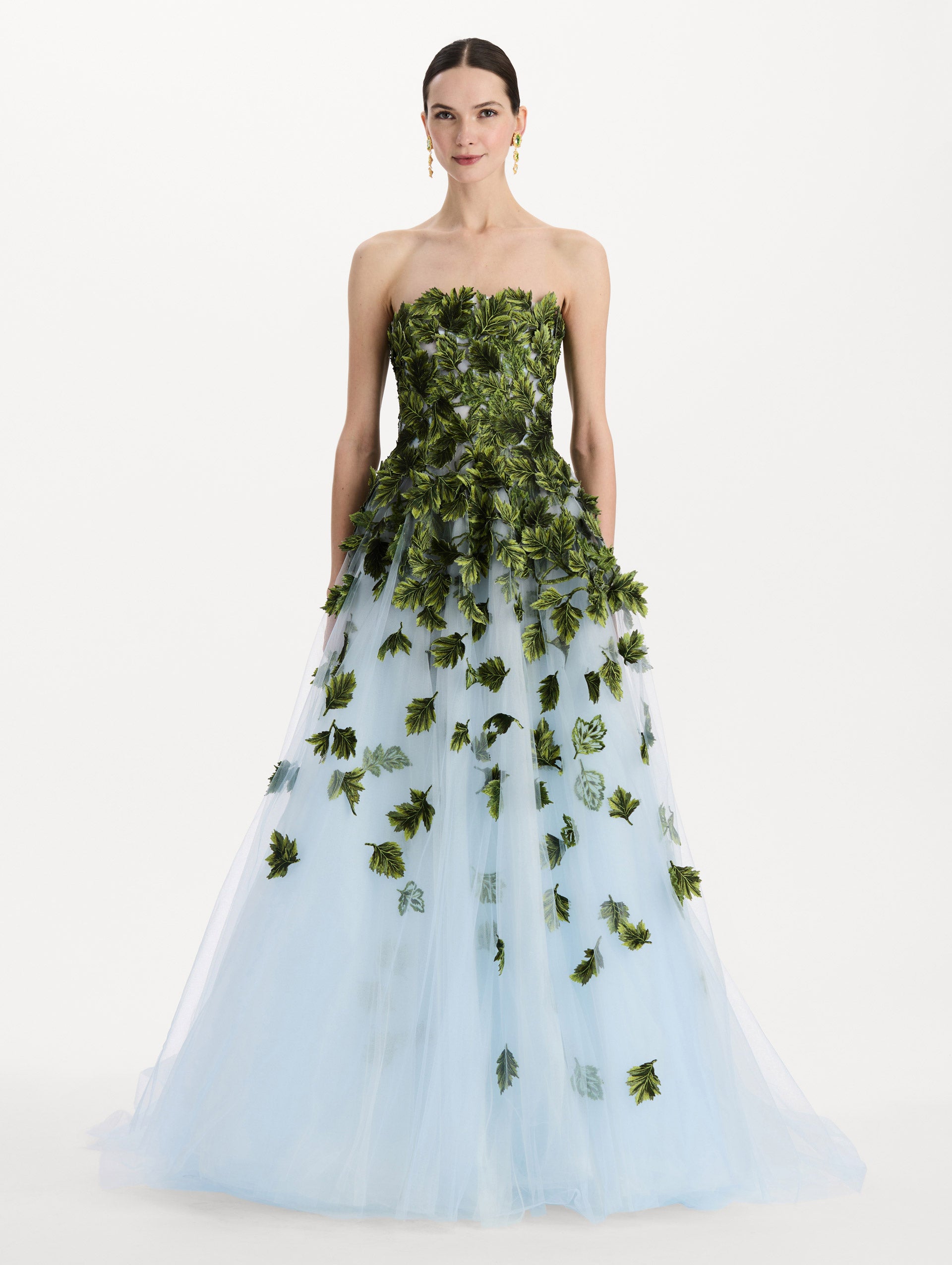 MNODR041026042615809_2 Oscar de la Renta Maple Leaf Appliqué Gown - Image 2
