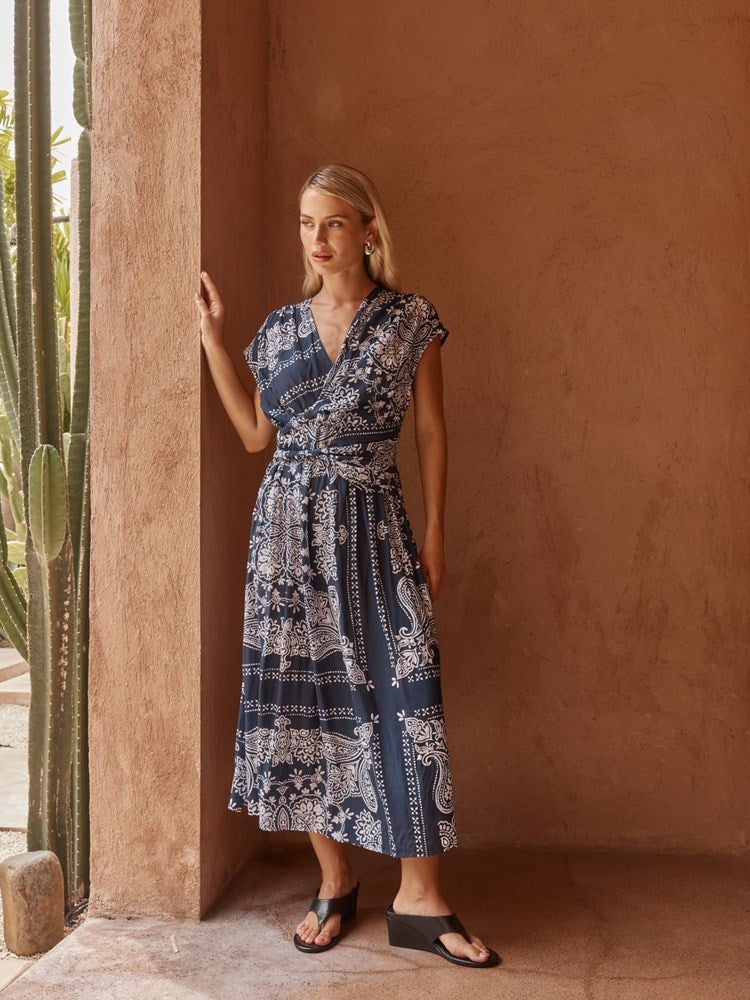 Sass Zendeya Twist Midi Dress - Image 2