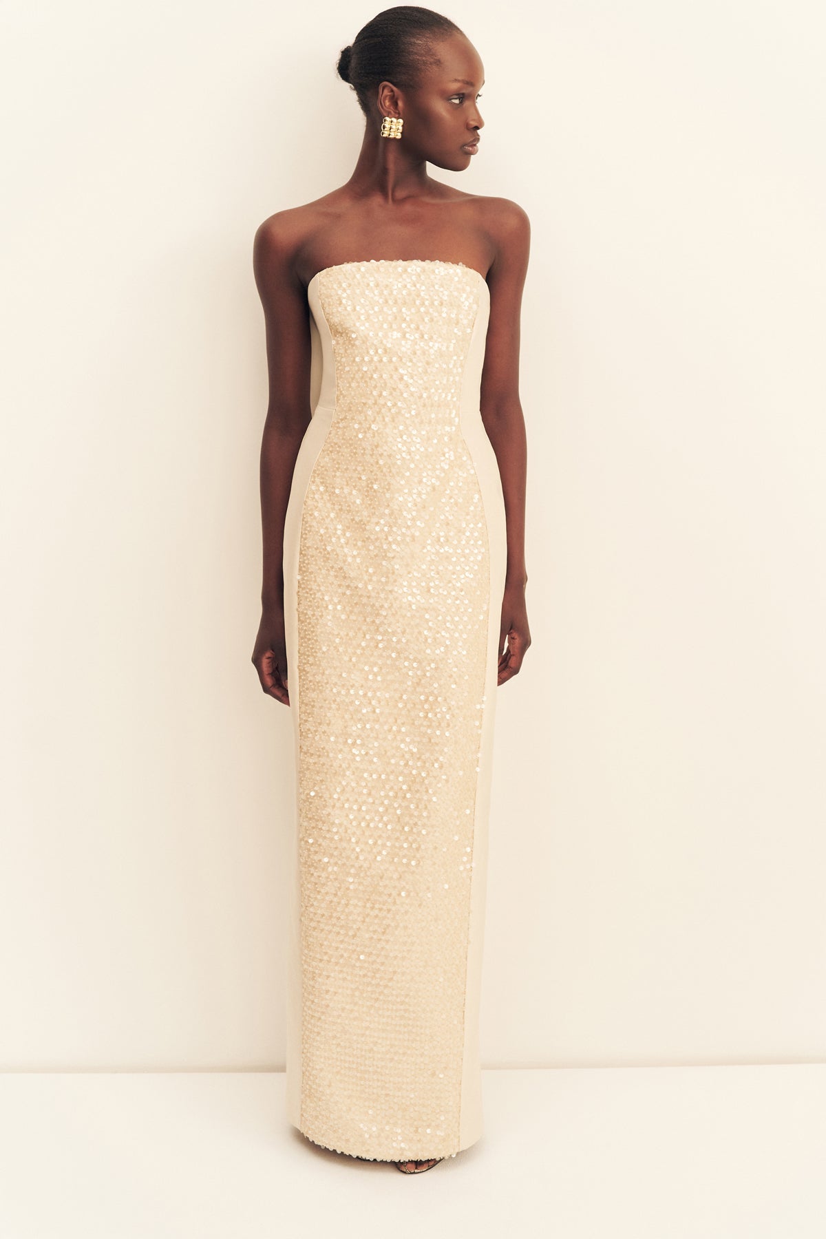 MNSJ041026043652014_3 Shona Joy Eluna Panelled Sequin Maxi Dress - Image 3