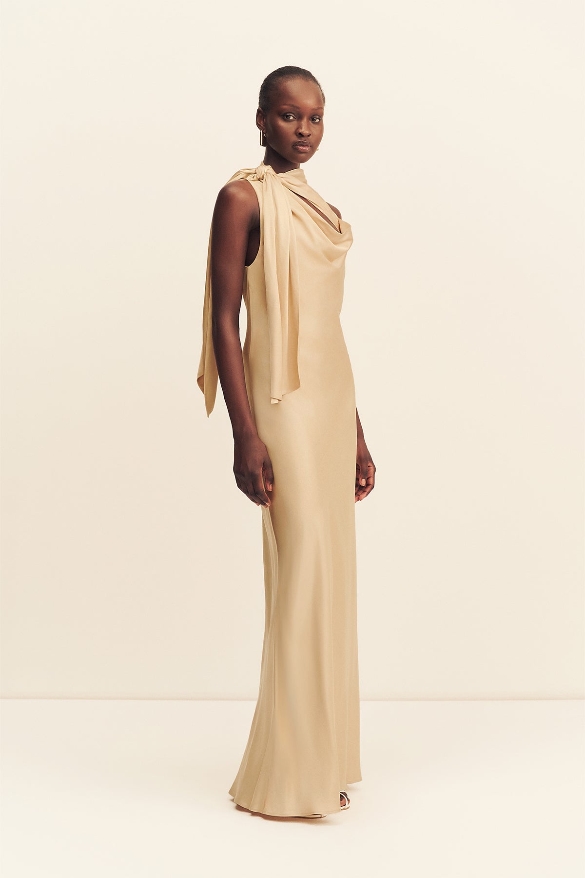 MNSJ041026043652039_3 Shona Joy Agnes Tie Cut Out Maxi Dress - Image 3