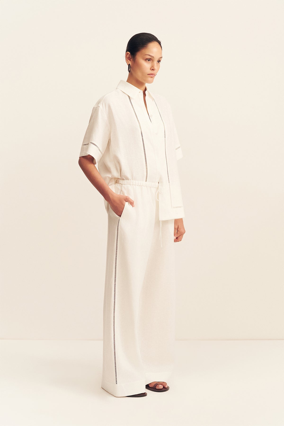 MNSJ041026043652048_3 Shona Joy Tommy Linen Pant - Image 3