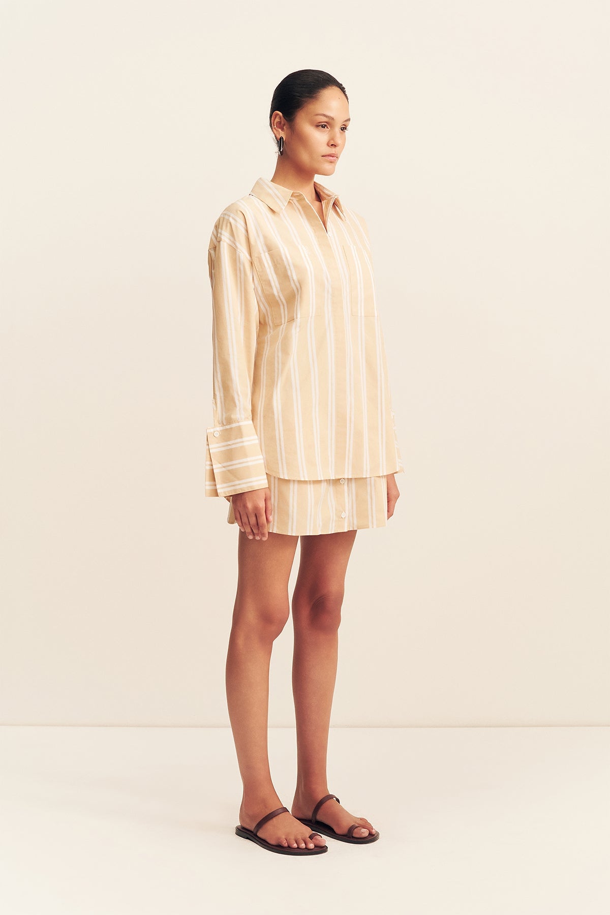 MNSJ051026010130033_3 Shona Joy Omri Cotton Oversized Shirt - Image 3
