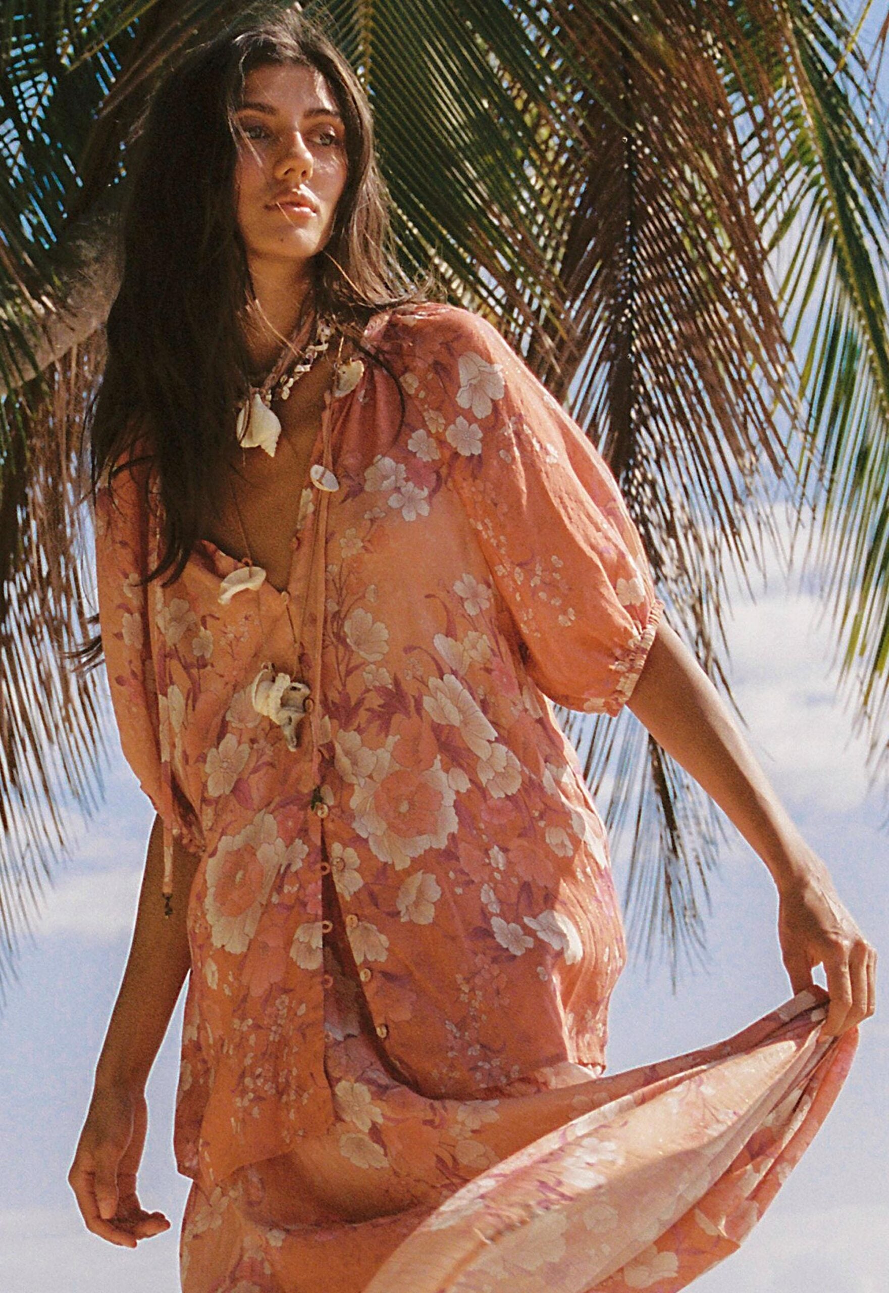 MNSPL121026061003022_3 Spell Isola Short Sleeve Blouse - Image 3