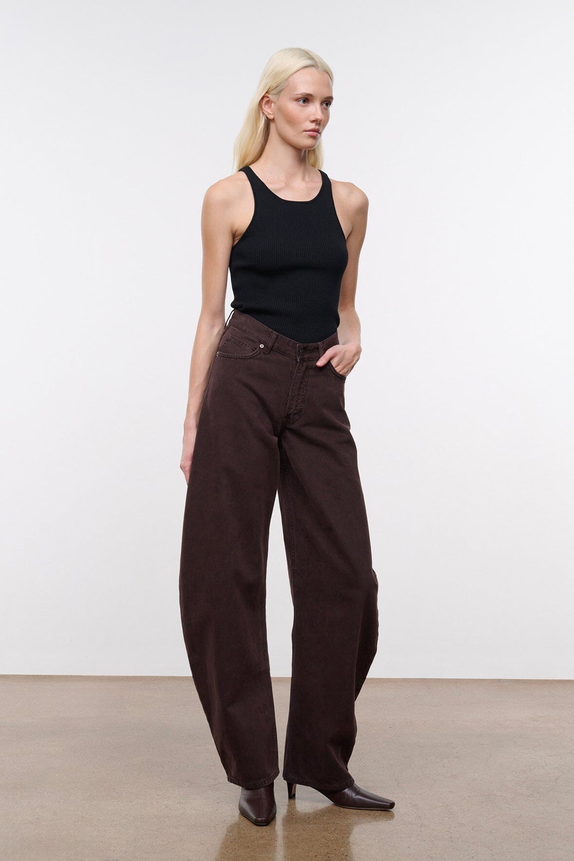 MNSTD051026021815119_3 Staud Jackson Barrel Jean | Earth - Image 3