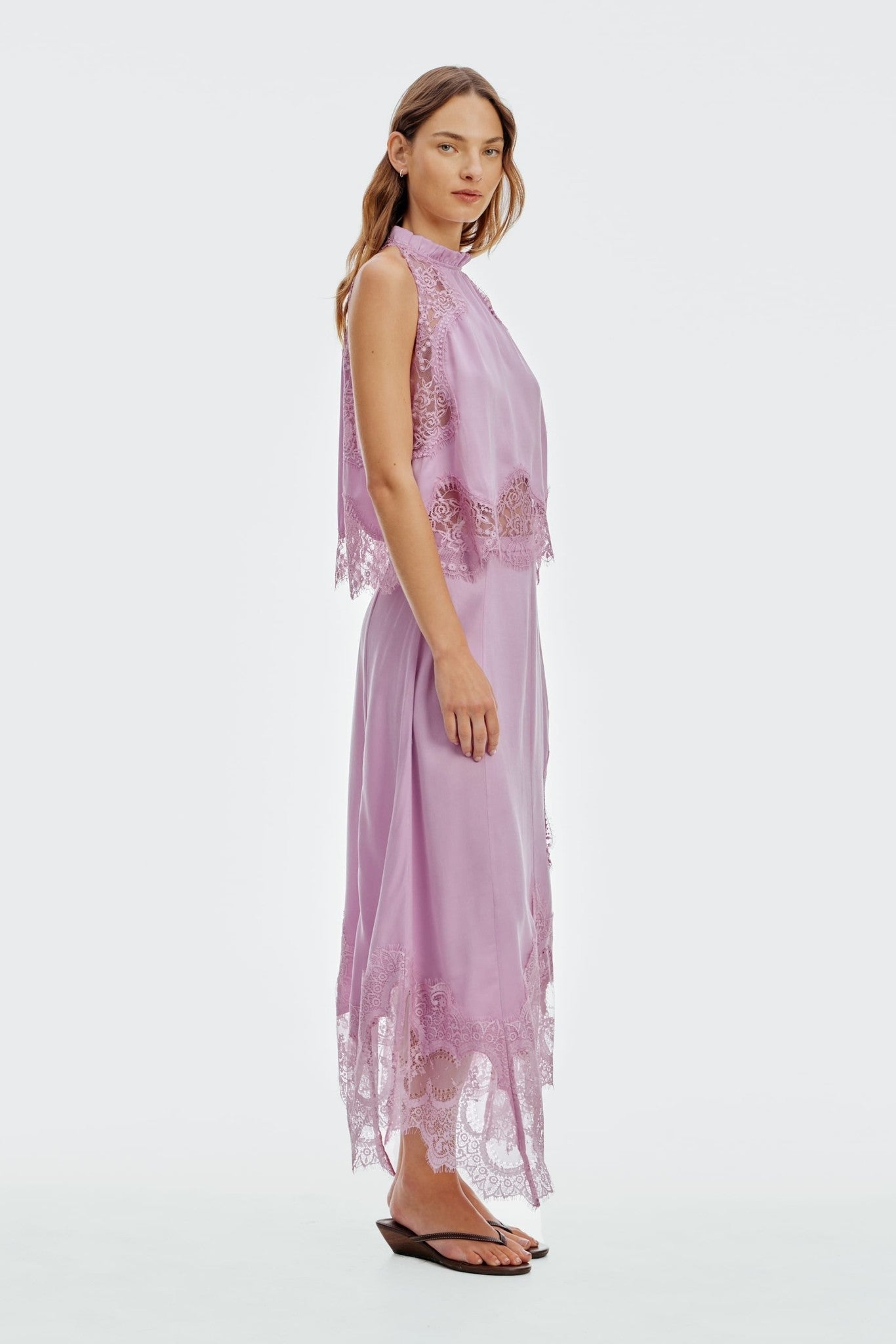 MNTFM051026020904008_2 Third Form Visions Lace Top | Lilac - Image 2