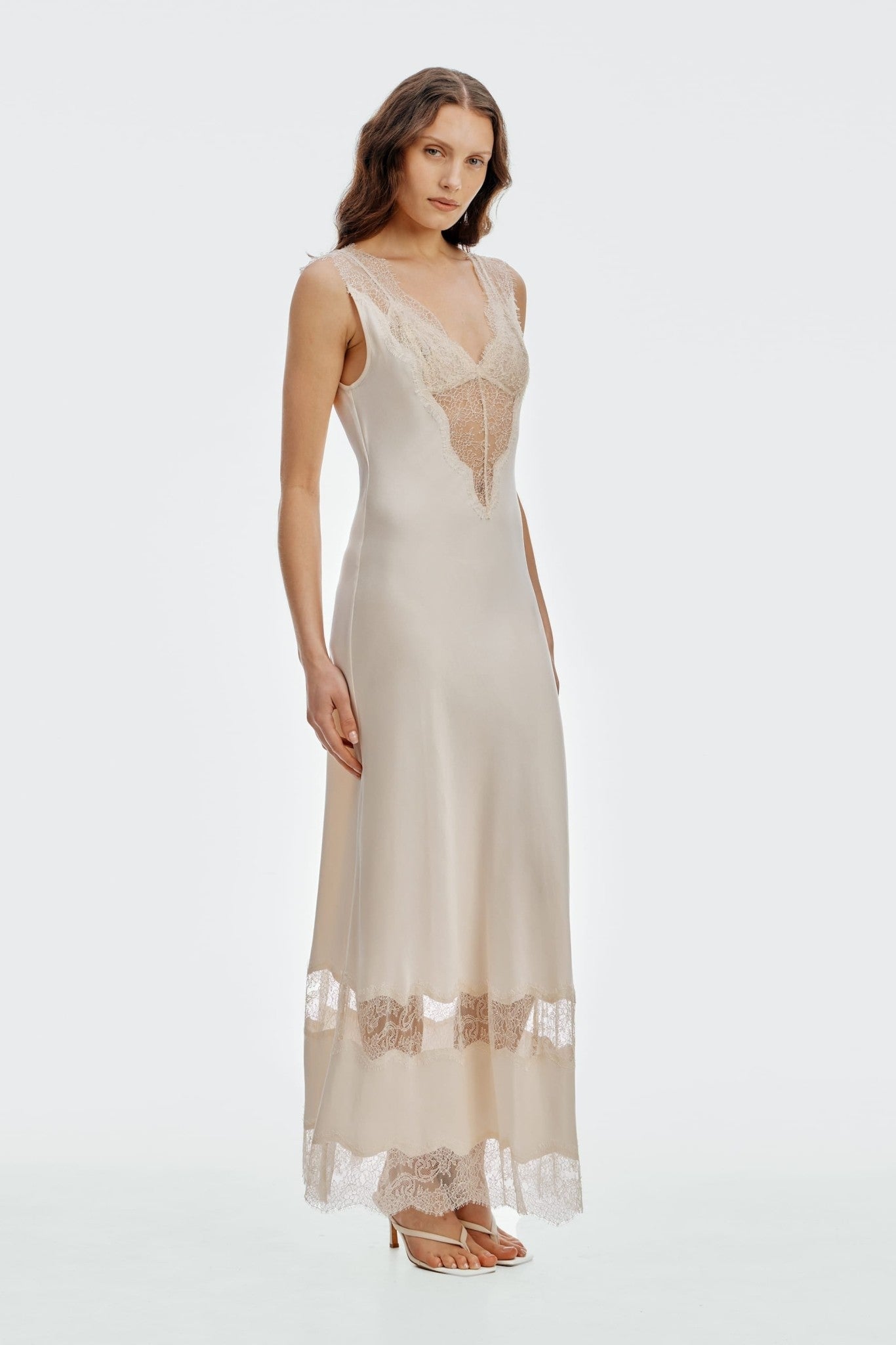Third Form Visions Lace Peer In Maxi | Buttercream - Image 2