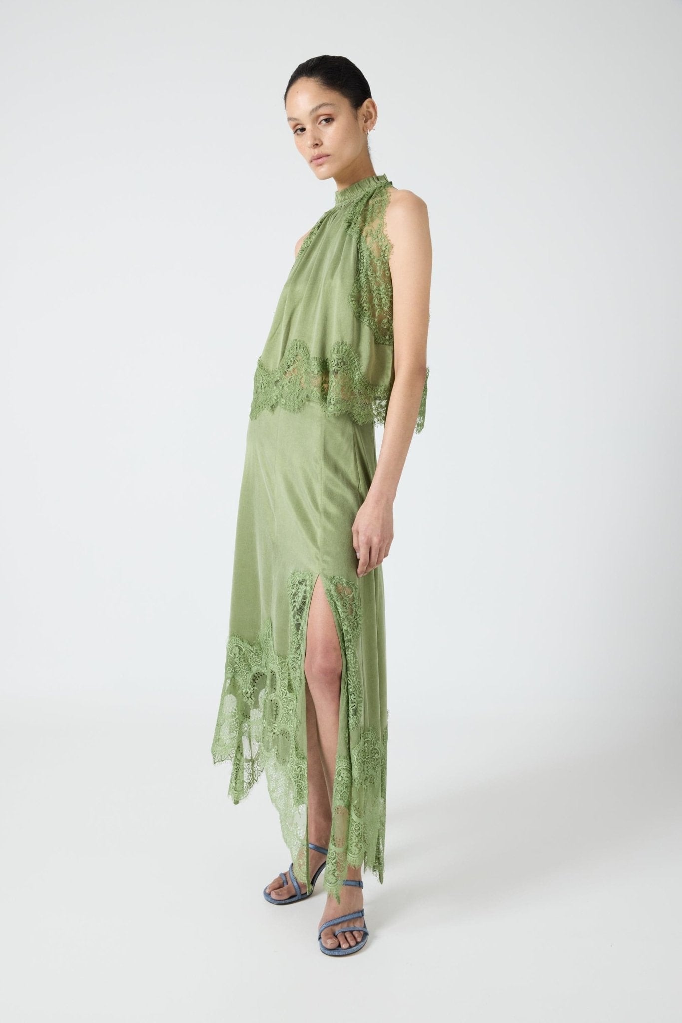 MNTFM051026020904027_2 Third Form Visions Lace Top | Sage - Image 2