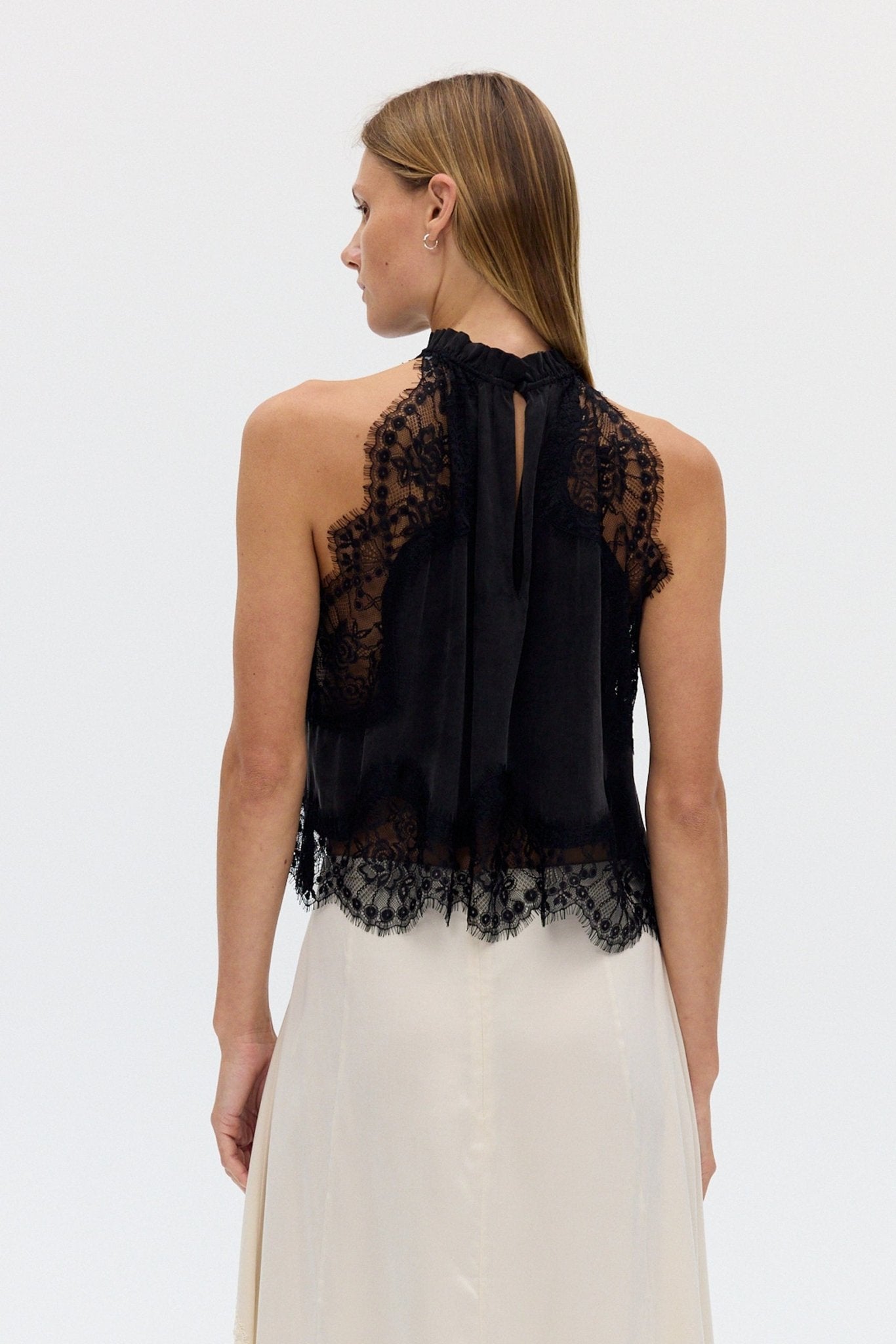 MNTFM051026020904030_2 Third Form Visions Lace Top | Ebony - Image 2