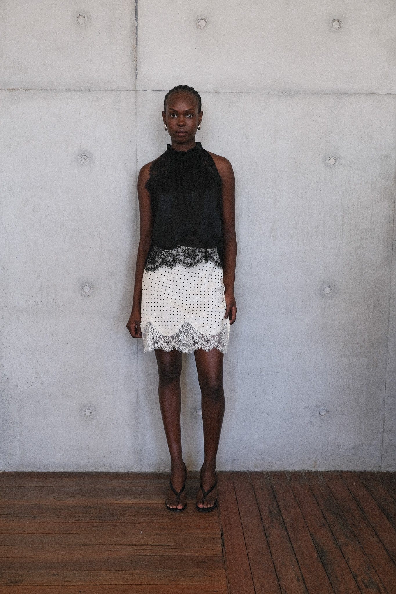 MNTFM051026020904041_2 Third Form Visions Lace Mini Skirt | Cream Polka Dot - Image 2