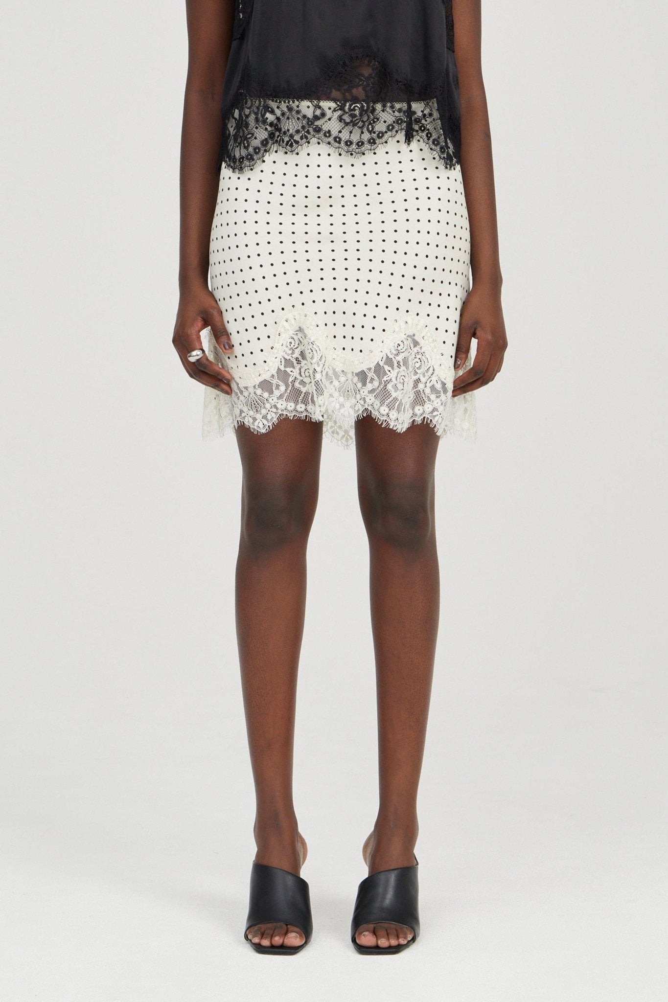 MNTFM051026020904041_3 Third Form Visions Lace Mini Skirt | Cream Polka Dot - Image 3