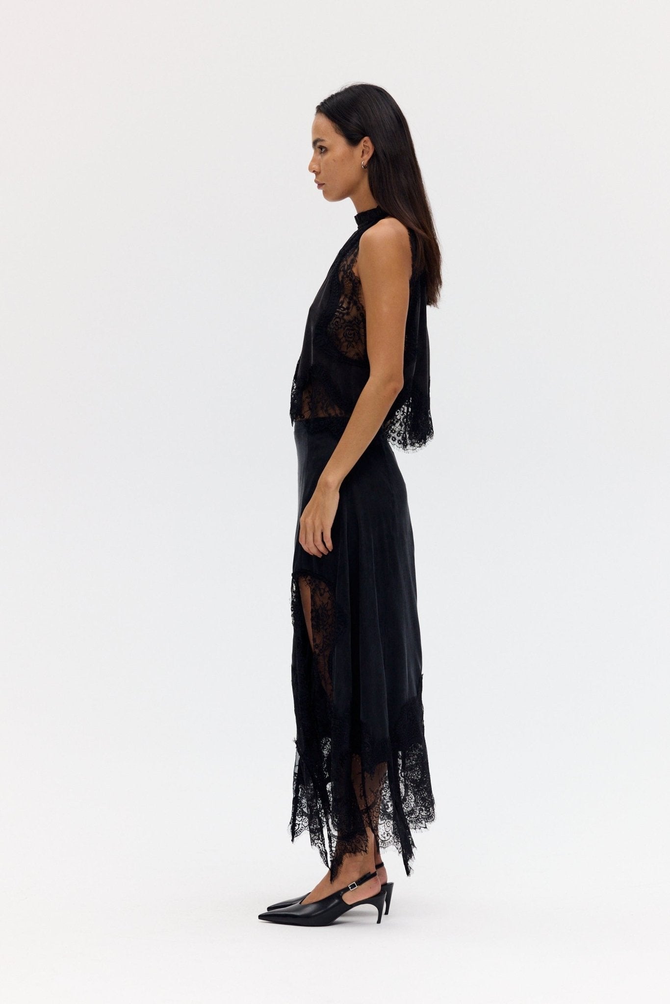 MNTFM051026020904054_3 Third Form Visions Lace Hankerchief Skirt | Ebony - Image 3
