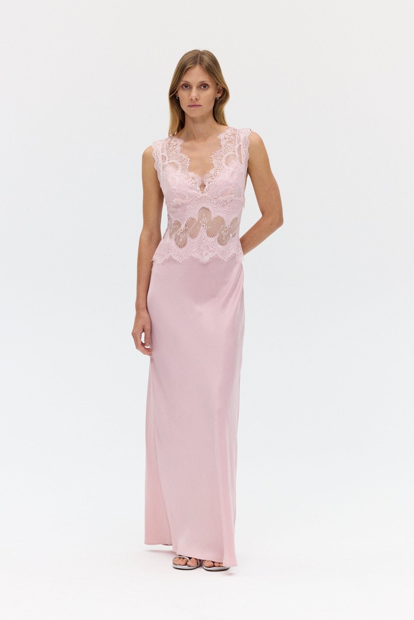 MNTFM051026020904066_2 Third Form Visions Lace Floor Length Dress | Rosé - Image 2