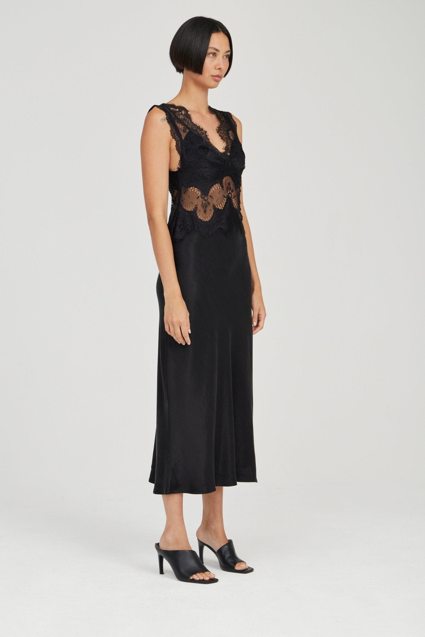 Third Form Visions Lace Deep V Maxi Dress | Ebony - Image 2