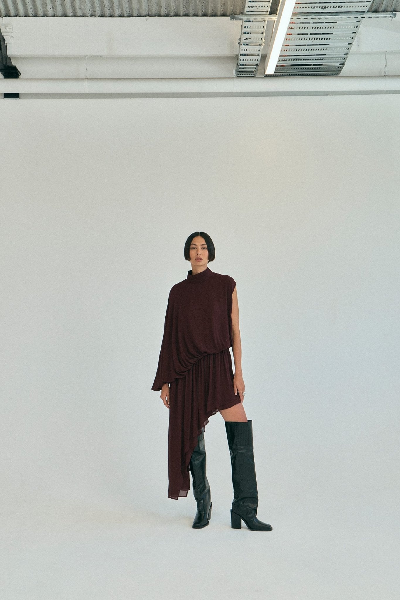 MNTFM051026020904098_2 Third Form Suspension Asymmetric Mini | Merlot - Image 2