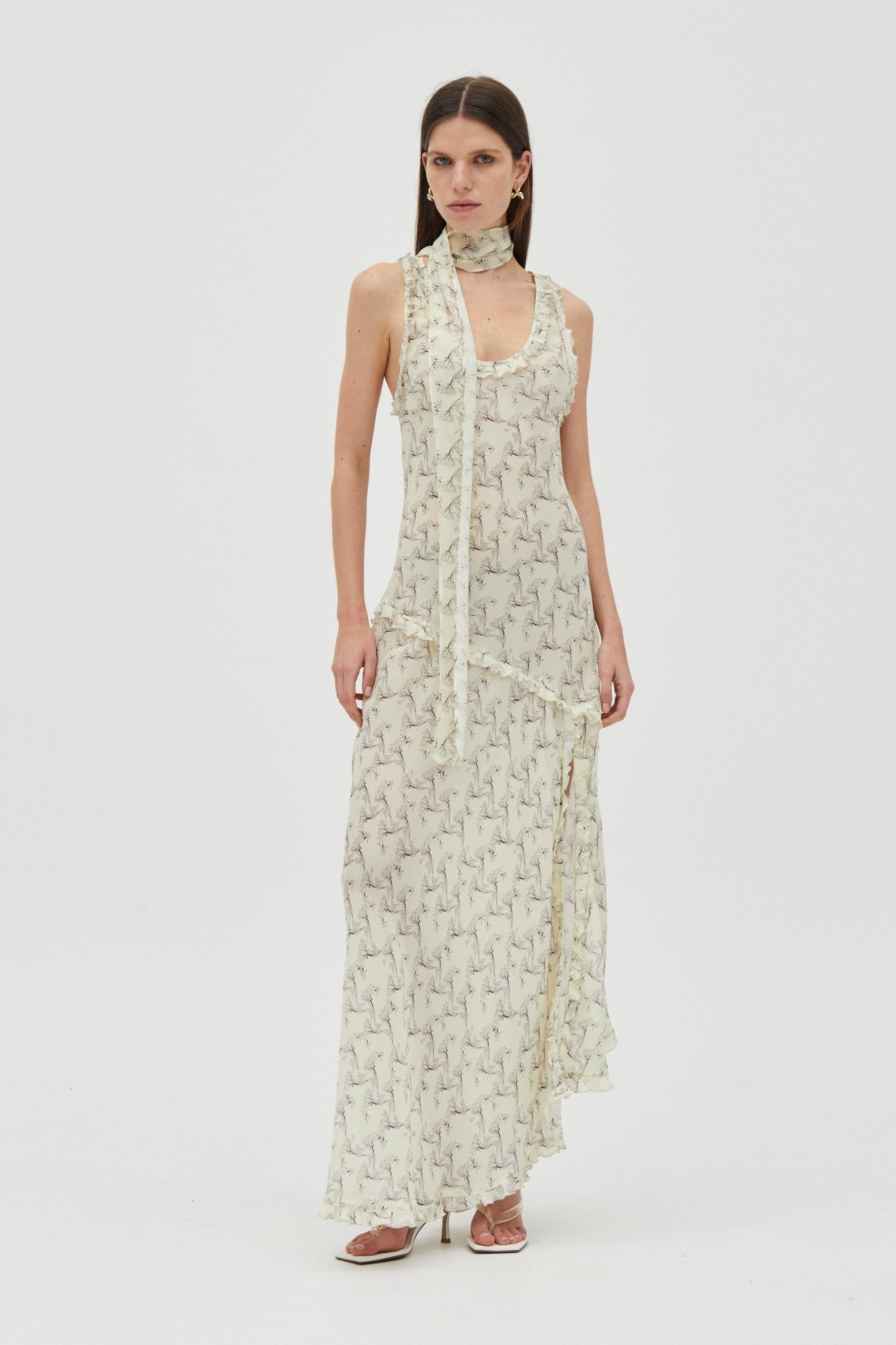MNTFM051026020904106_3 Third Form Solace Frill Tank Maxi | Creeping Vine - Image 3