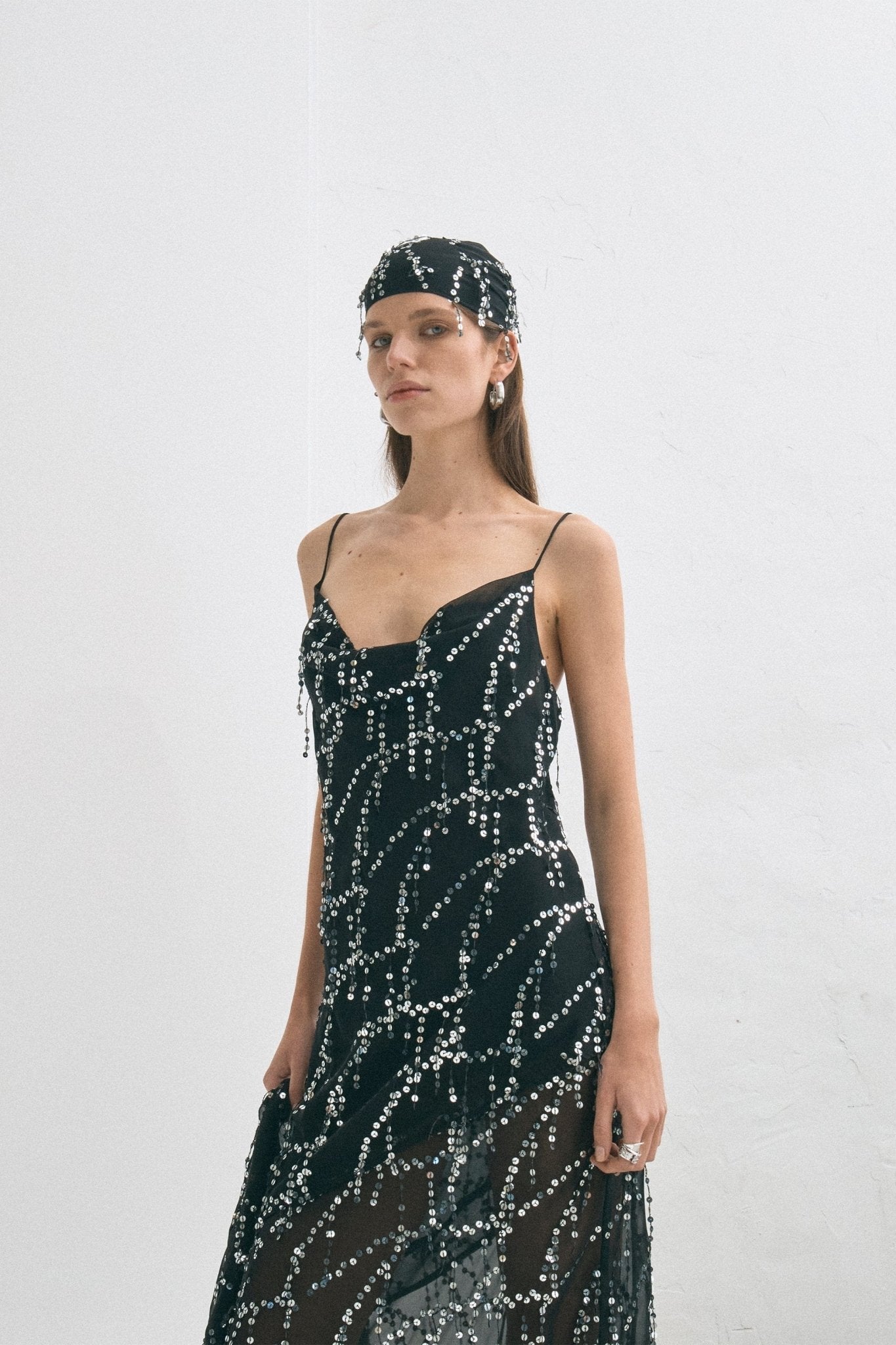 MNTFM051026020904114_2 Third Form Refract Bias Maxi Dress | Afterdark - Image 2