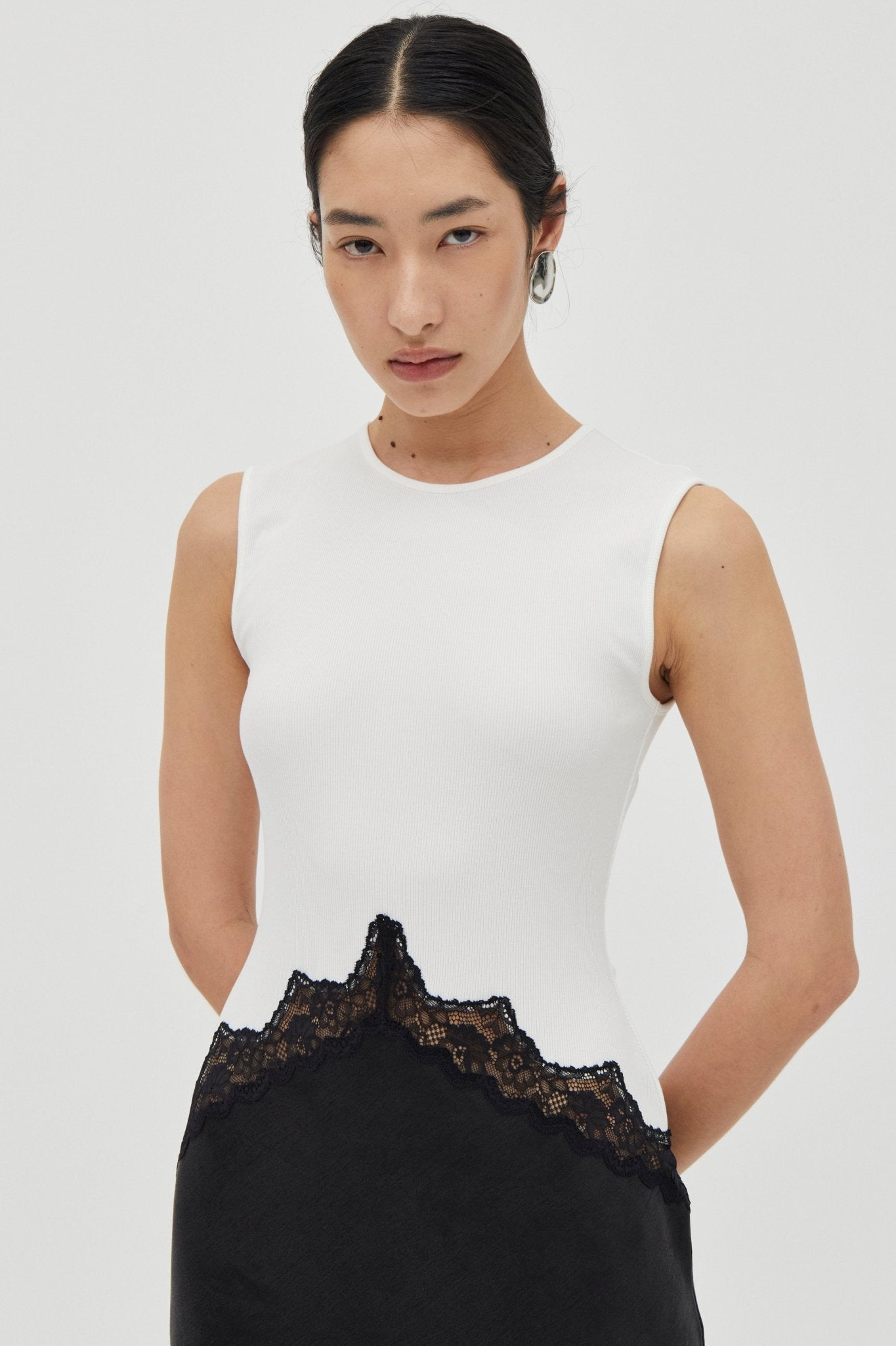 MNTFM051026020904176_2 Third Form Echo Contrast Tank Dress | Moonstone - Image 2