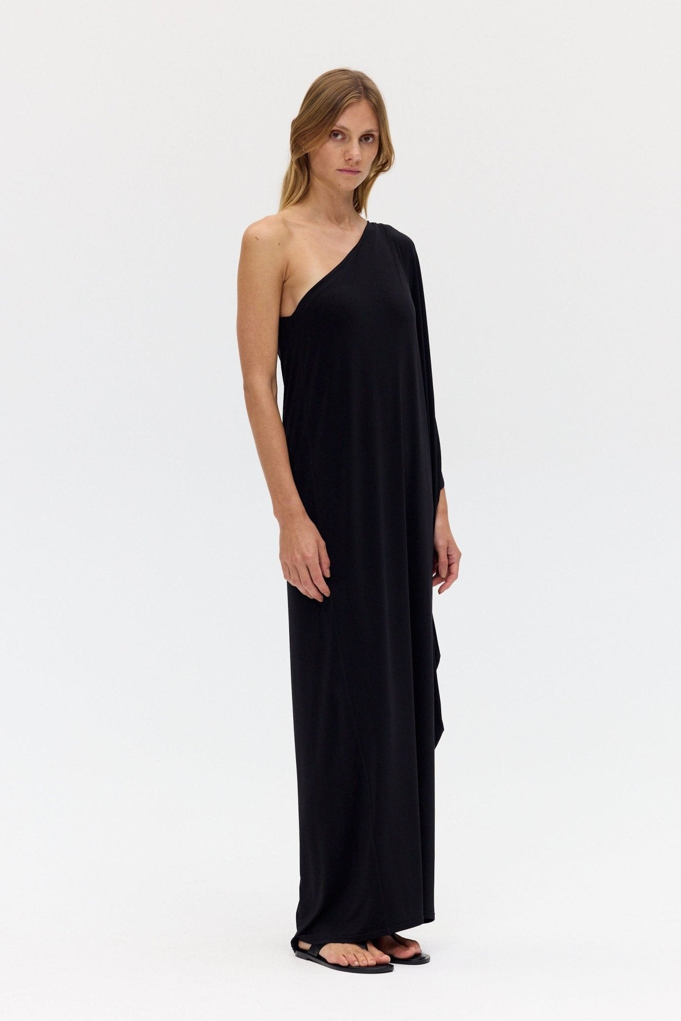 MNTFM051026020904200_2 Third Form Crave Batwing Maxi | Graphite - Image 2