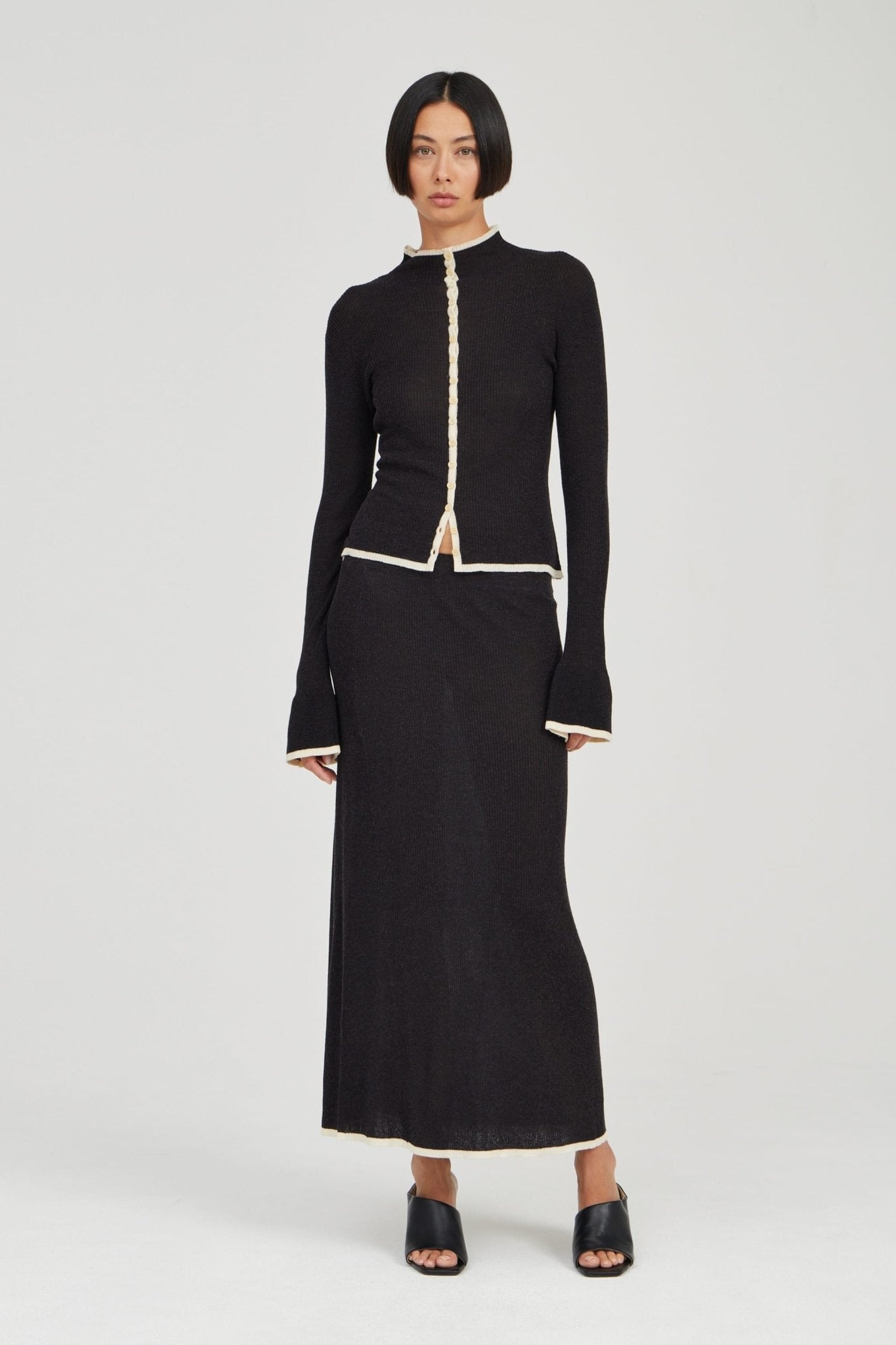 MNTFM051026020904207_2 Third Form Bound Knit Cardigan | Soot & Shell - Image 2