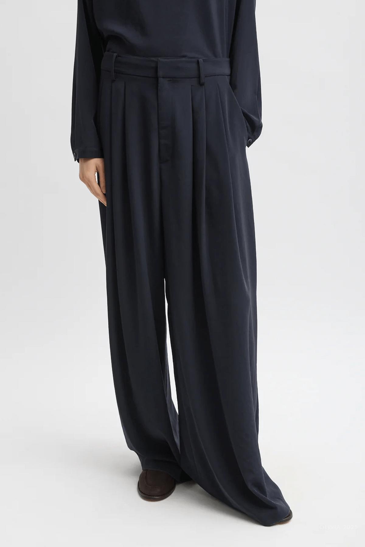 MNTIBI041026050625389_2 Tibi Relaxed Suiting Triple Pleat Pant - Image 2