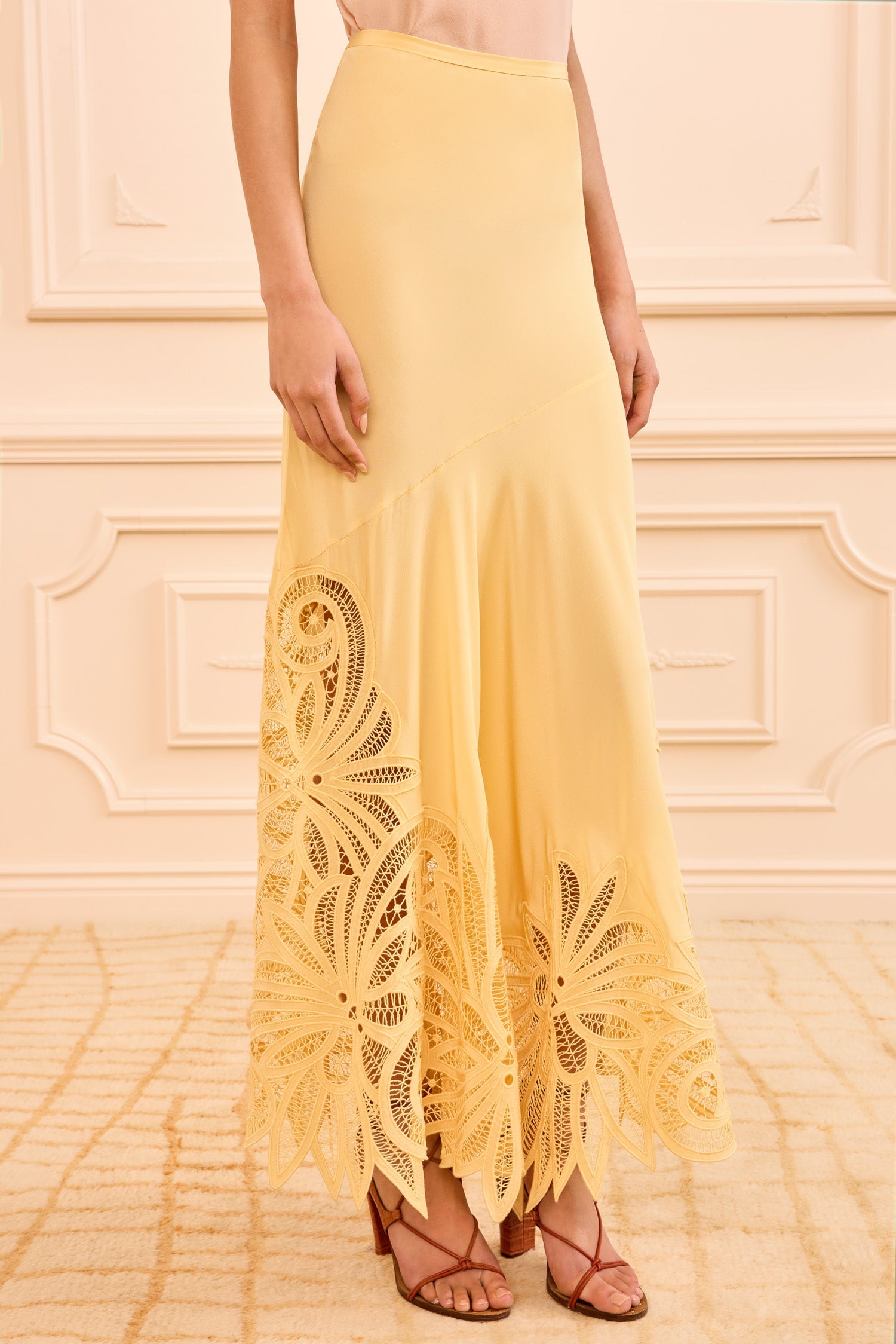 MNULJ051026014509398_2 Ulla Johnson Oona Lace Applique Skirt - Image 2