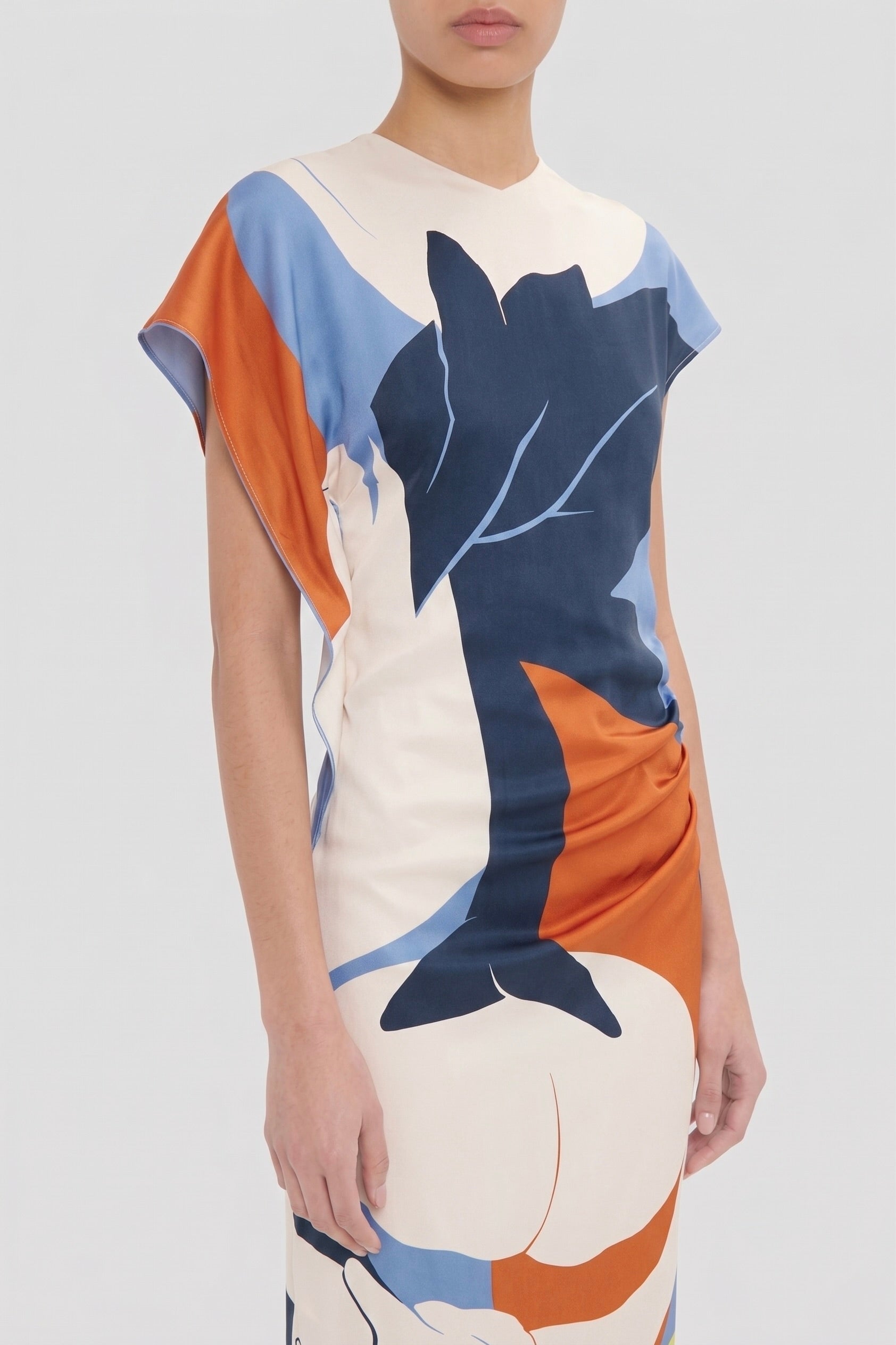 MNVBK051026015127015_3 Victoria Beckham Victoria Midi Dress - Image 3