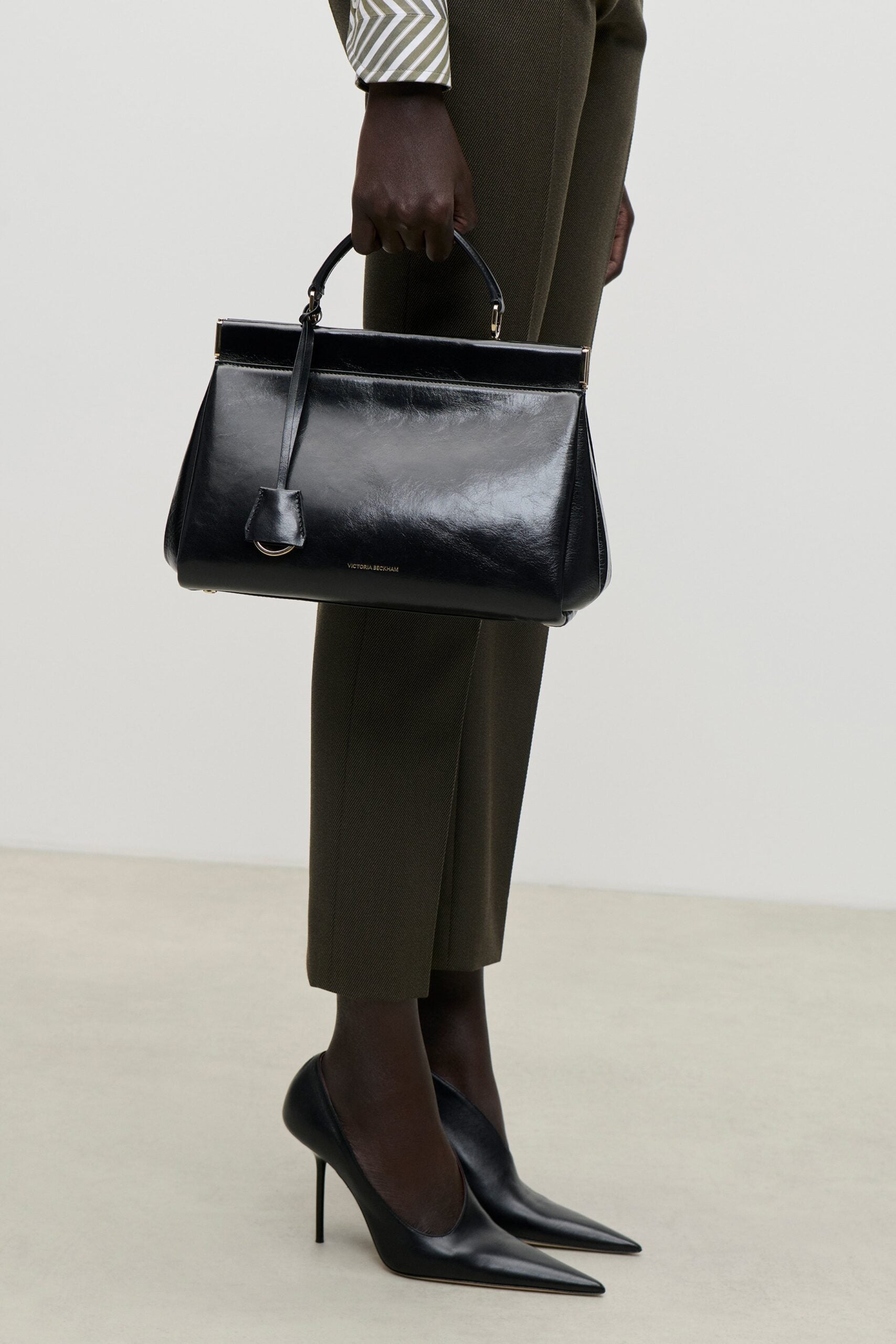 Victoria Beckham Sloane Frame Bag 28 Black Distressed Leather - Image 2
