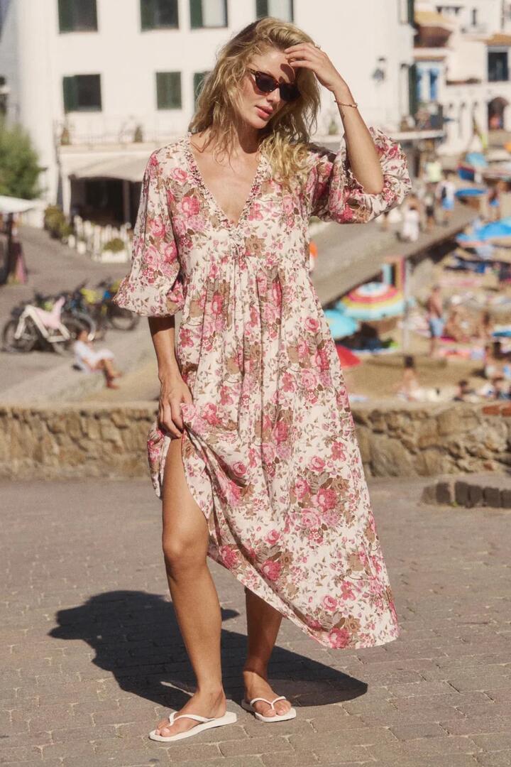 Auguste The Label Estella Pink Floral Mid Sleeve Midi Dress