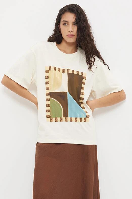 Mon Renn Essence White Abstract Painterly Oversized Beaded SS Tee
