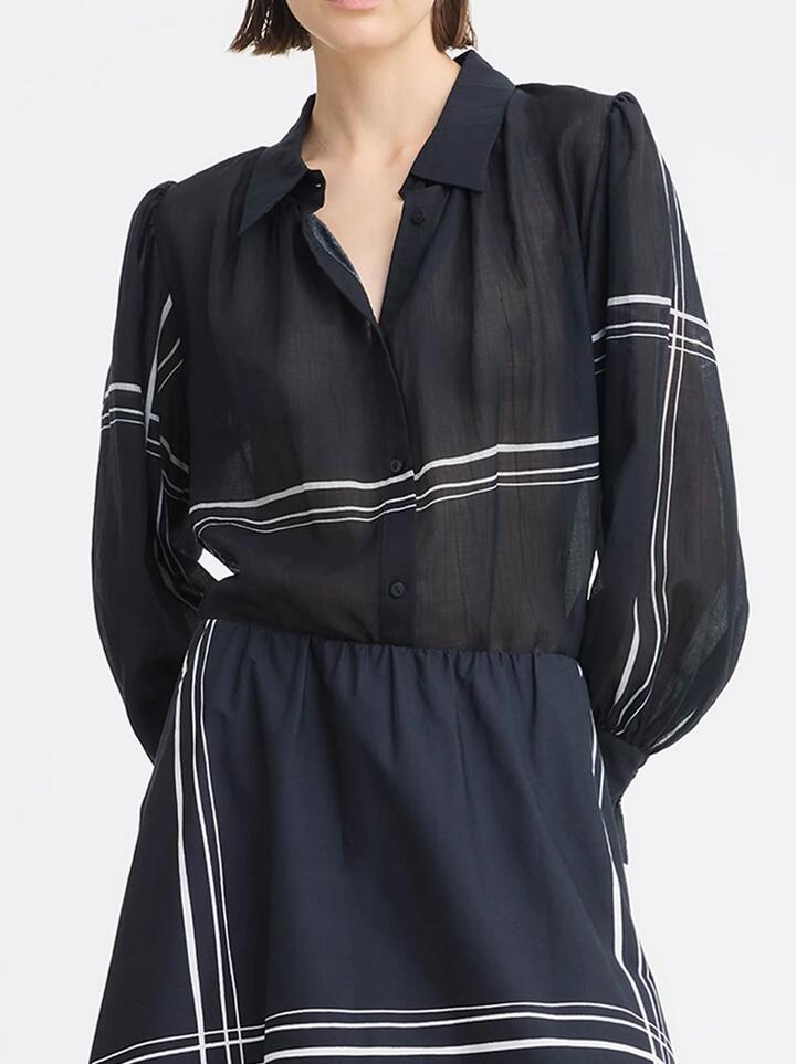 Morrison Victor Blouse
